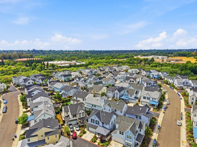 673 Silo St, Folsom, CA 95630