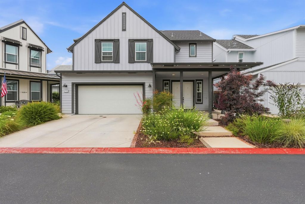 673 Silo St, Folsom, CA 95630