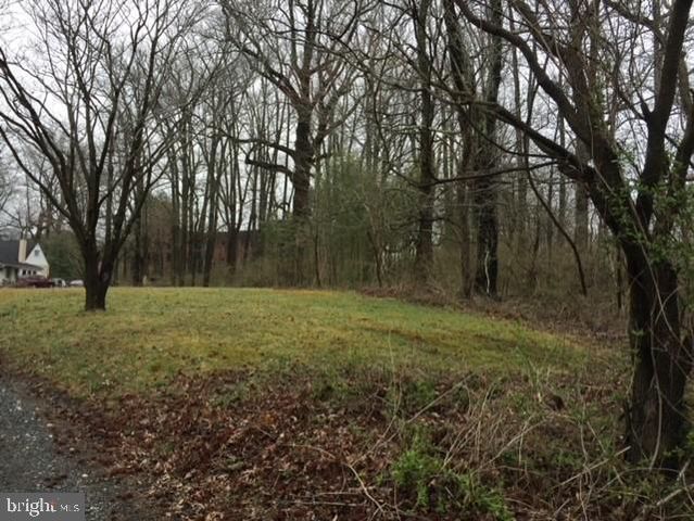 BELL (TOTAL OF FIVE (5) LOTS) RD, Lanham, MD 20706