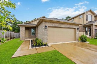 7047 Silverleaf Oak Street, Conroe, TX 77304