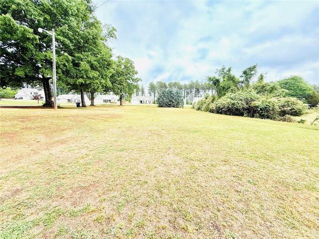 338 Liberty Hill Road, Hartwell, GA 30643