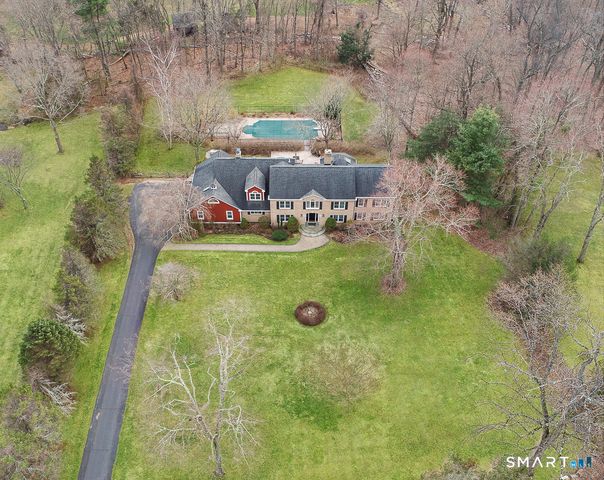 56 Penny Lane, Woodbridge, CT 06525