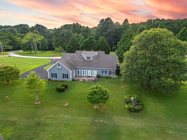 124 Northside Drive Drive, Copperhill, TN 37317