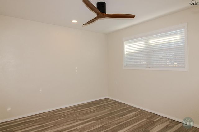 2403 PECK STREET, Vernon, TX 76384