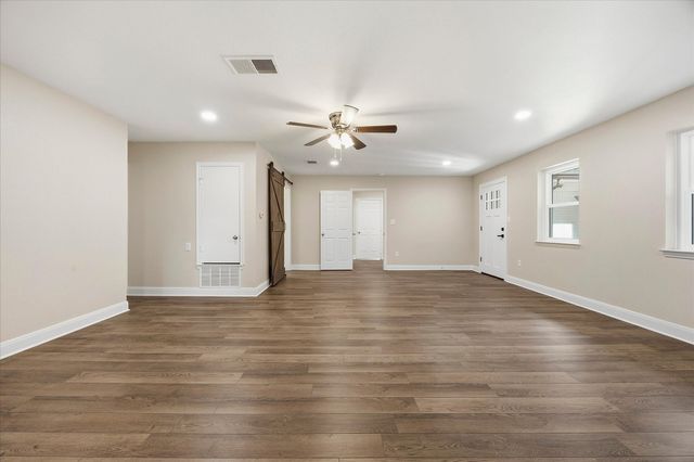 205 Short Street, Canton, TX 75103