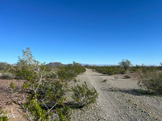 412th Ave W Mountain View Road -, Tonopah, AZ 85354
