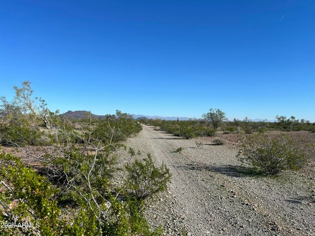 412th Ave W Mountain View Road -, Tonopah, AZ 85354