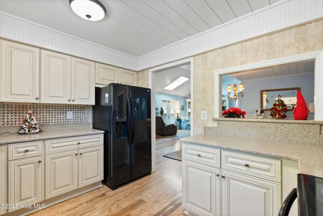 2745 Scotts Hill Loop Road, Wilmington, NC 28411