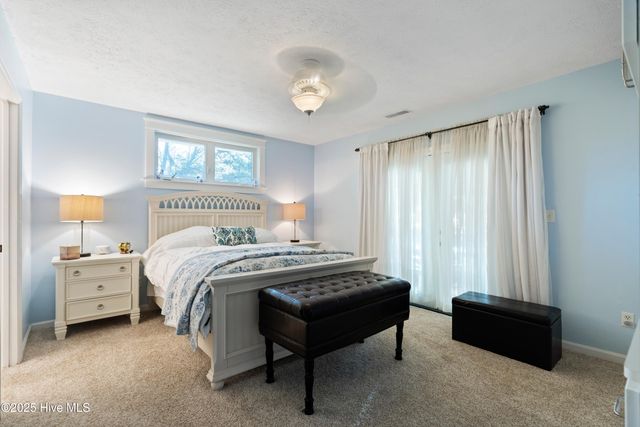 2745 Scotts Hill Loop Road, Wilmington, NC 28411