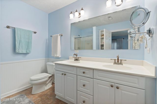 2745 Scotts Hill Loop Road, Wilmington, NC 28411