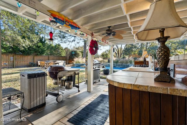 2745 Scotts Hill Loop Road, Wilmington, NC 28411