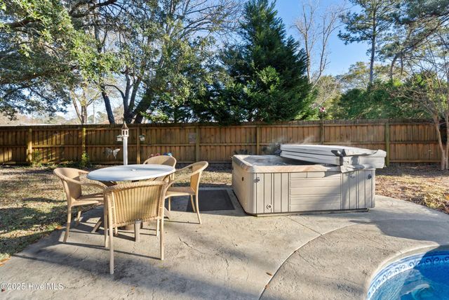 2745 Scotts Hill Loop Road, Wilmington, NC 28411