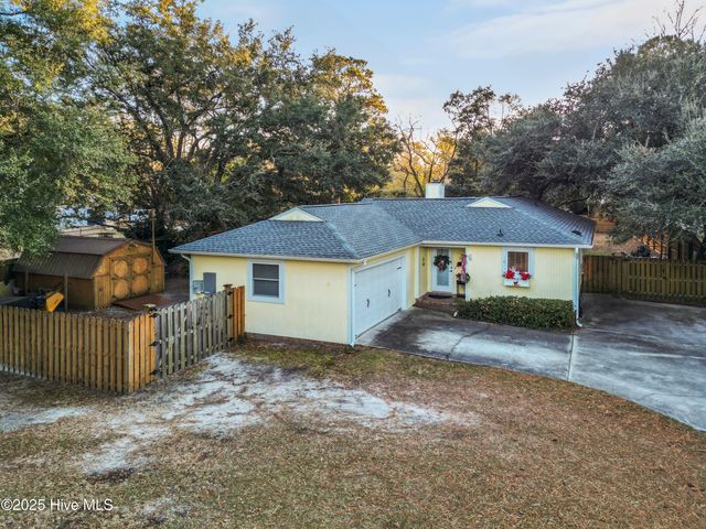 2745 Scotts Hill Loop Road, Wilmington, NC 28411