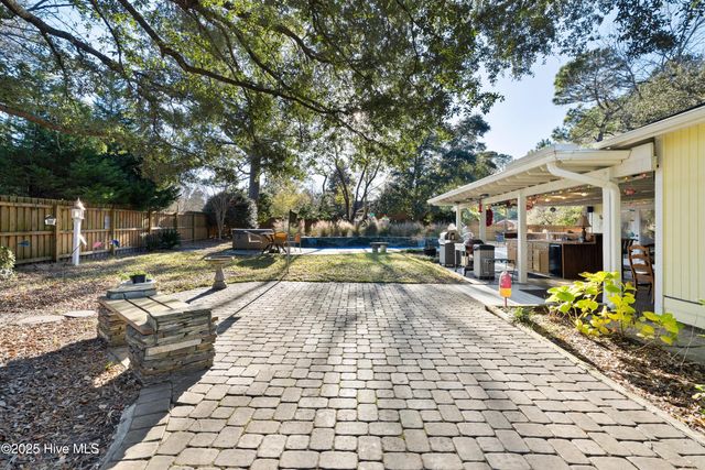 2745 Scotts Hill Loop Road, Wilmington, NC 28411