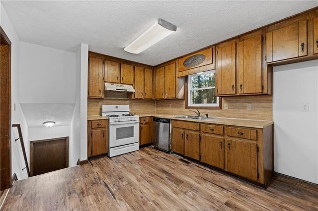 2622 Sheffield SW Court, Marietta, GA 30064