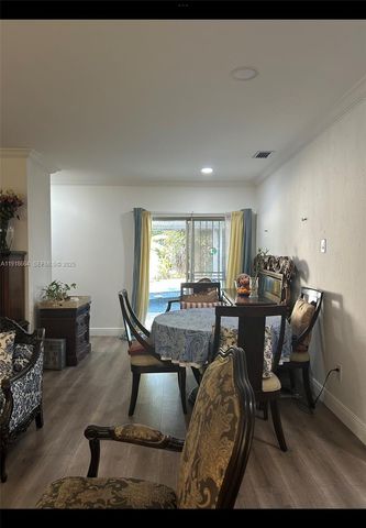 2659 W 10th Ave, Hialeah, FL 33010