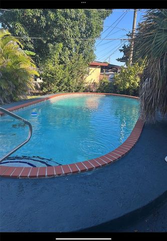 2659 W 10th Ave, Hialeah, FL 33010