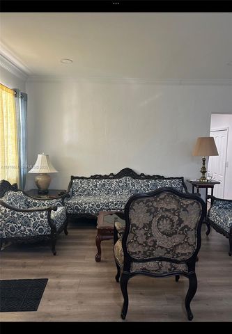 2659 W 10th Ave, Hialeah, FL 33010