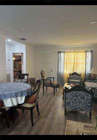 2659 W 10th Ave, Hialeah, FL 33010