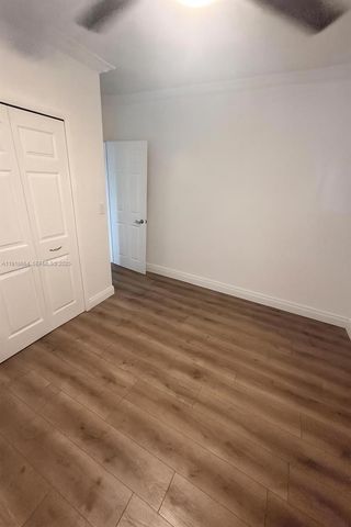 2659 W 10th Ave, Hialeah, FL 33010