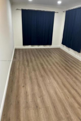 2659 W 10th Ave, Hialeah, FL 33010