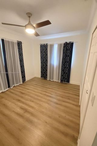 2659 W 10th Ave, Hialeah, FL 33010