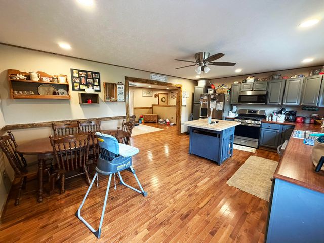 1410 Winston Road, Irvine, KY 40336