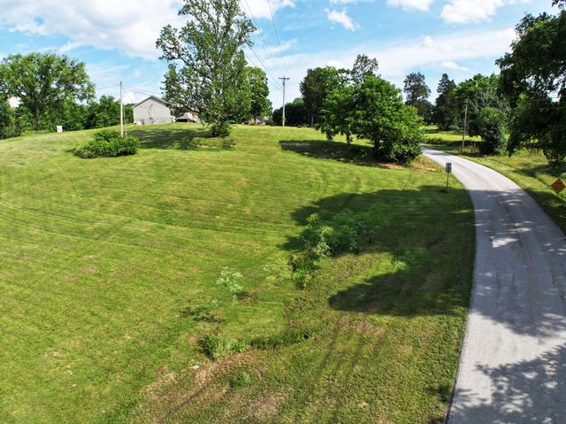 1410 Winston Road, Irvine, KY 40336