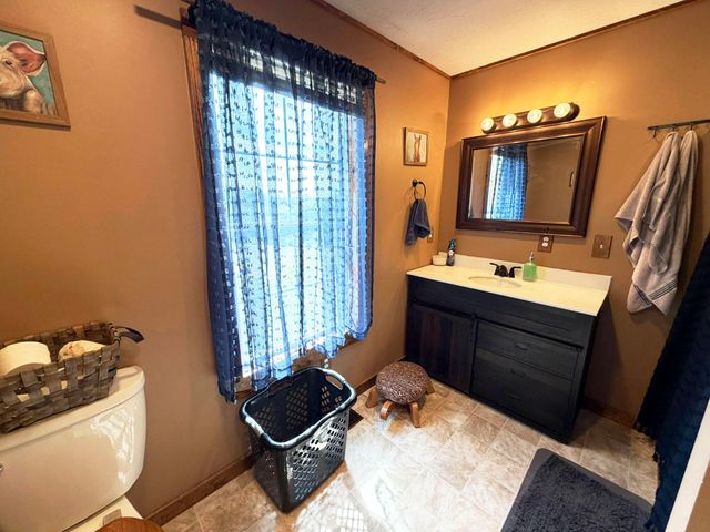 1410 Winston Road, Irvine, KY 40336