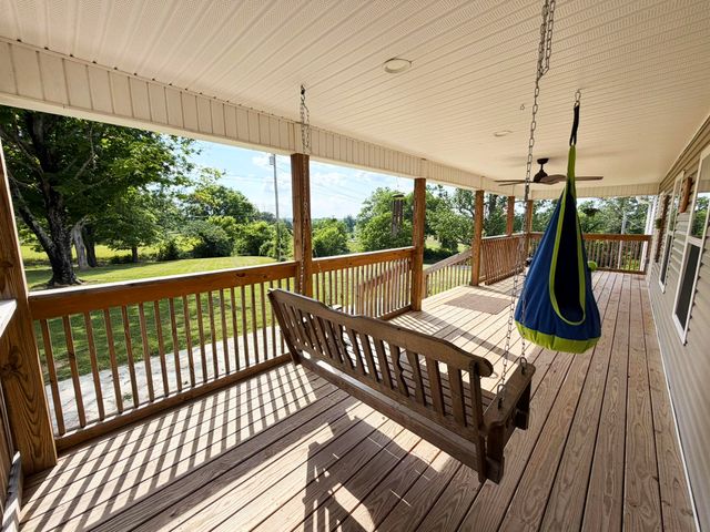 1410 Winston Road, Irvine, KY 40336