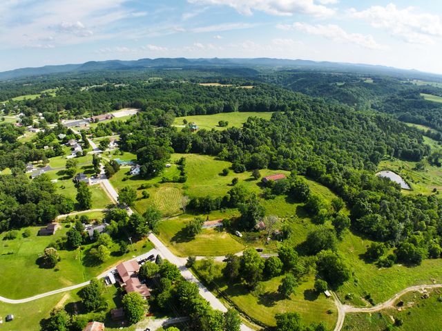 1410 Winston Road, Irvine, KY 40336