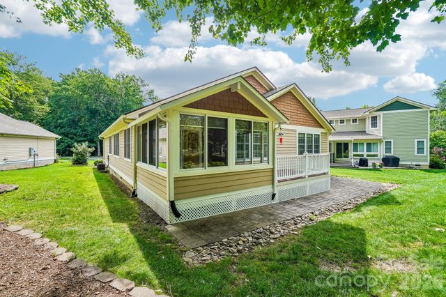263 Fairway View Drive, Etowah, NC 28729