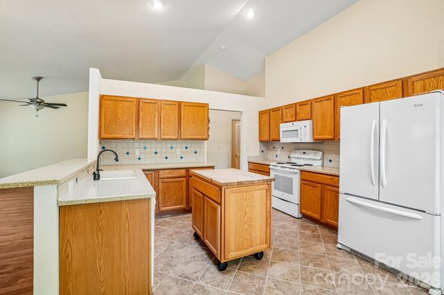263 Fairway View Drive, Etowah, NC 28729