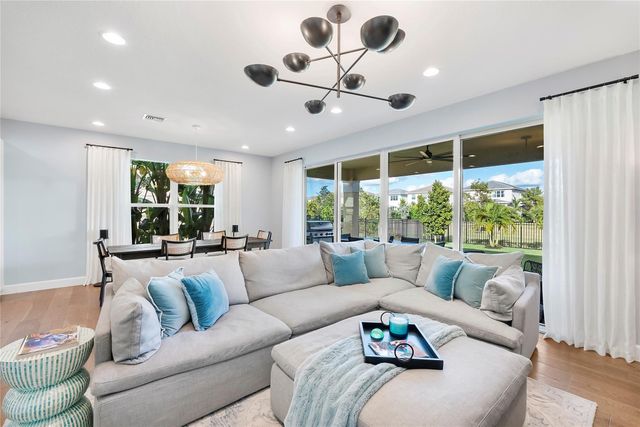 1338 Harvester Crossing, Loxahatchee, FL 33470