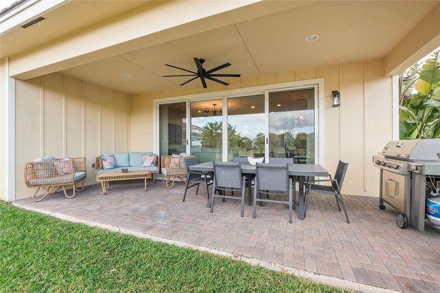 1338 Harvester Crossing, Loxahatchee, FL 33470