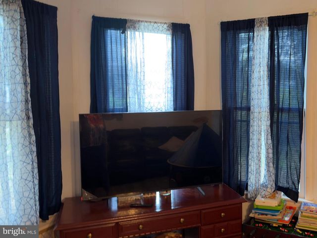 141 HAMPTON ST, Bridgeton, NJ 08302