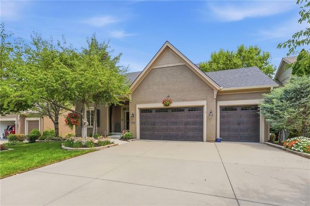 16025 Eby Street, Overland Park, KS 66085