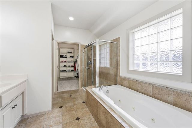 16025 Eby Street, Overland Park, KS 66085