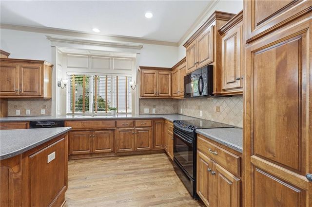 16025 Eby Street, Overland Park, KS 66085