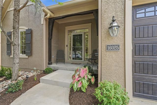 16025 Eby Street, Overland Park, KS 66085