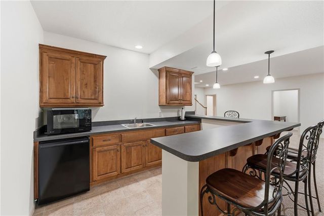 16025 Eby Street, Overland Park, KS 66085