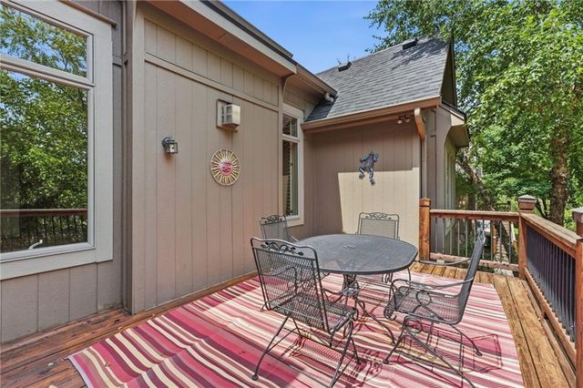 16025 Eby Street, Overland Park, KS 66085