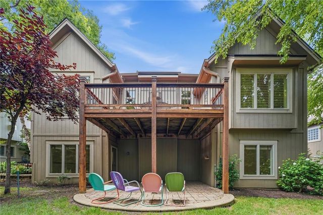 16025 Eby Street, Overland Park, KS 66085