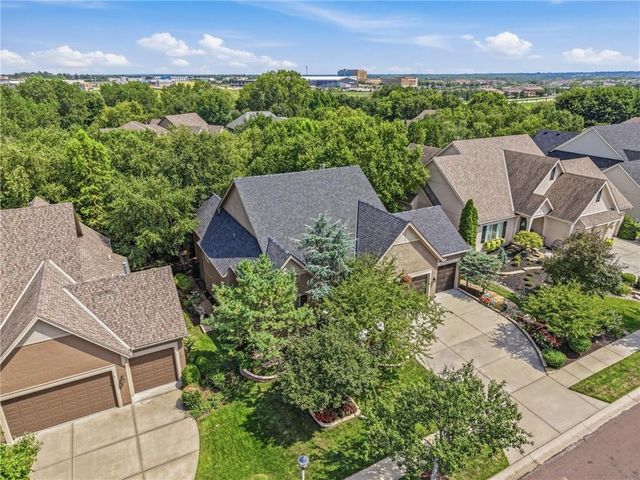 16025 Eby Street, Overland Park, KS 66085