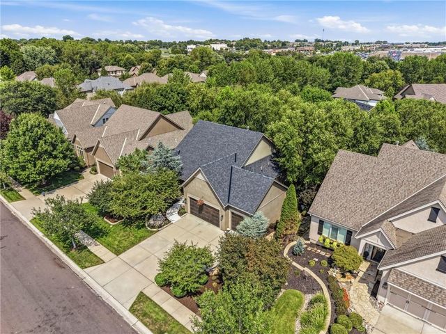 16025 Eby Street, Overland Park, KS 66085