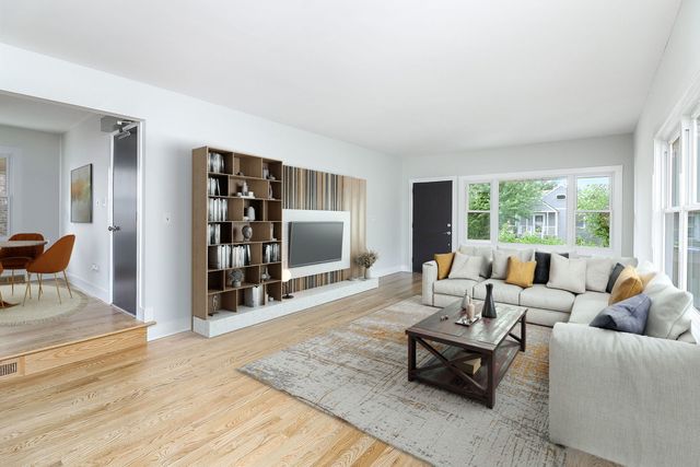 4009 Forest Avenue, Brookfield, IL 60513