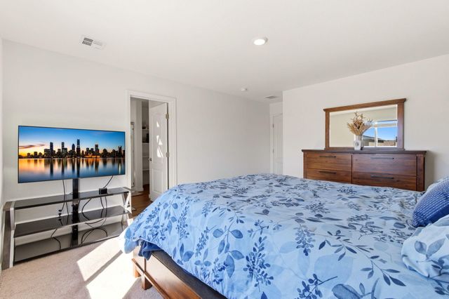 447 Chafey Drive SW, Los Lunas, NM 87031