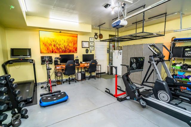 776 W Siena Lane, Clovis, CA 93619
