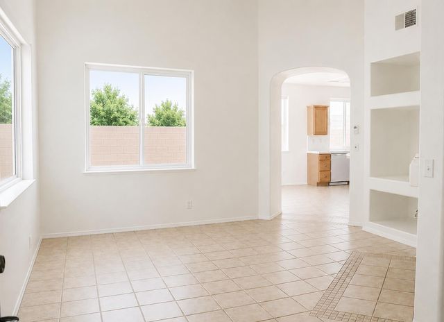 776 W Siena Lane, Clovis, CA 93619