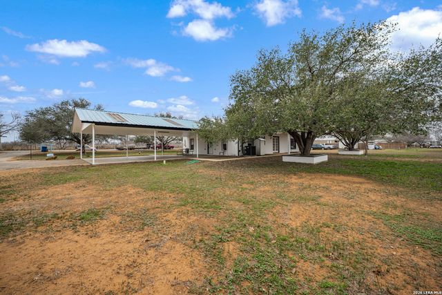 421 Coughran, Pleasanton, TX 78064